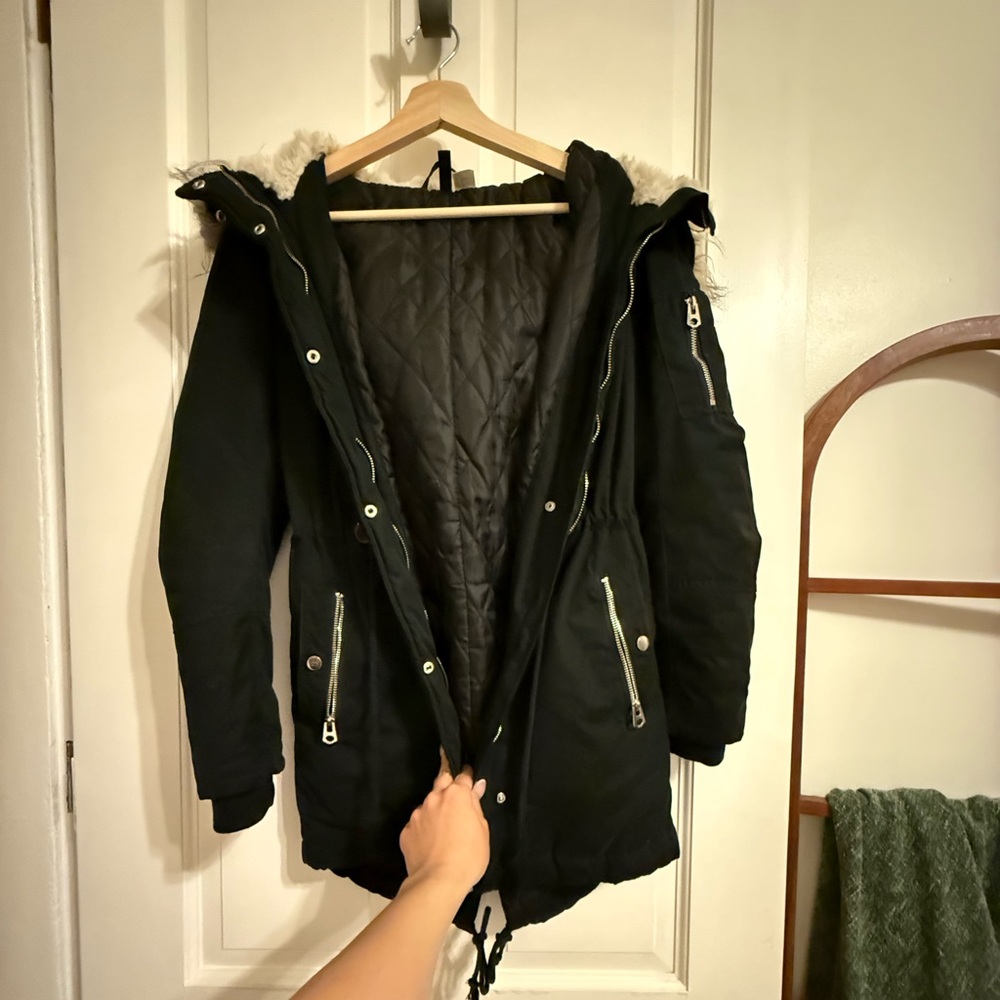 H&M Coat - Picture 8 of 9